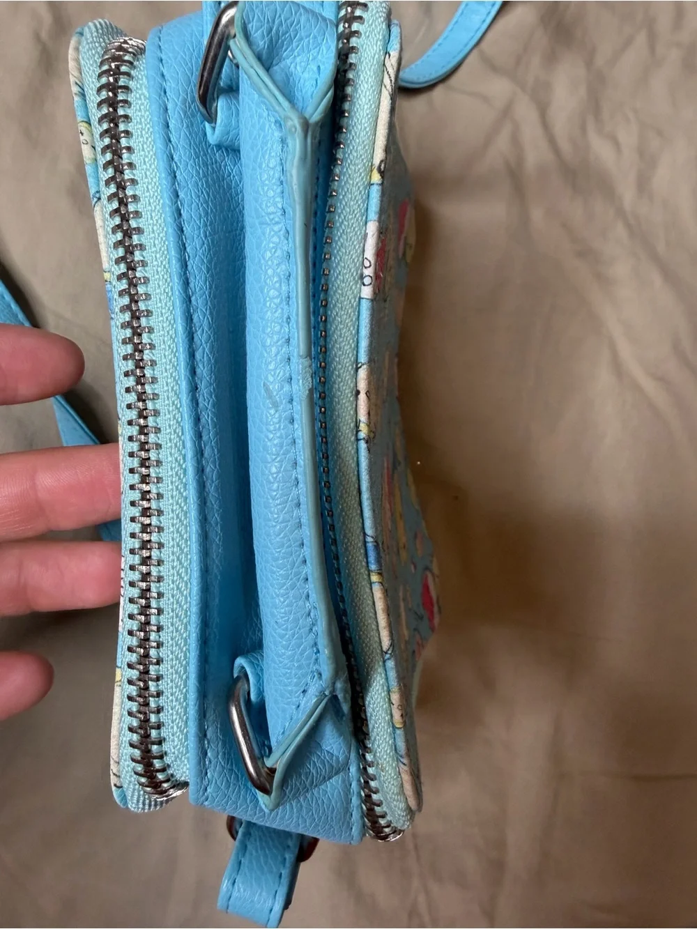 Disney Alice in Wonderland Tsum Tsum Crossbody Bag Purse Tote Cheshire